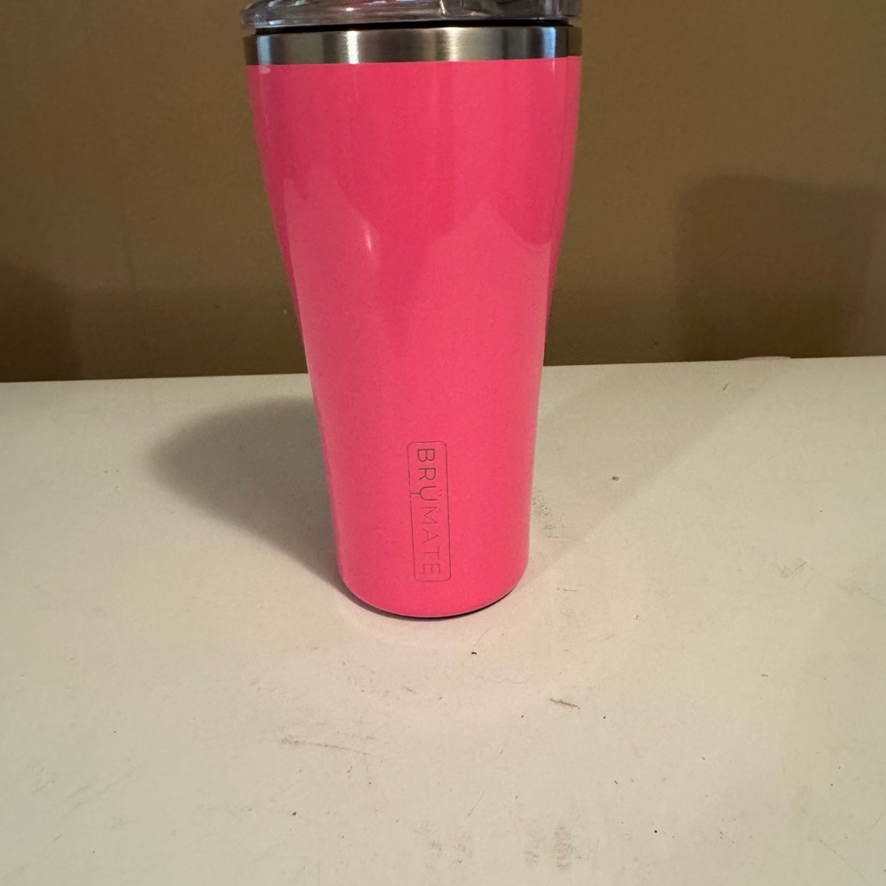 BrüMate Pink Tumbler